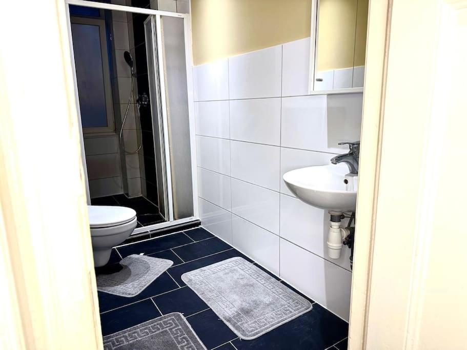 Appartement Schoenes Grosses Im Zentrum Berlins *